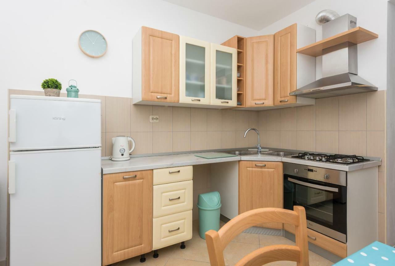 Apartmani Zara & Maris Gradac  Exterior foto